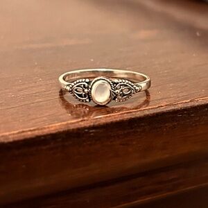 Sterling Silver Mother of Pearl Ring